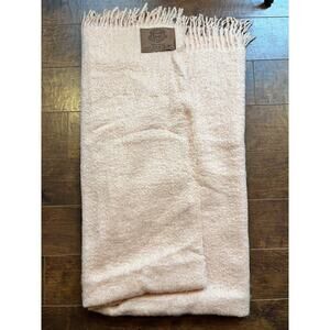 Compagnia Lane Preziose 100% Mohair Peach Throw blanket Fringe